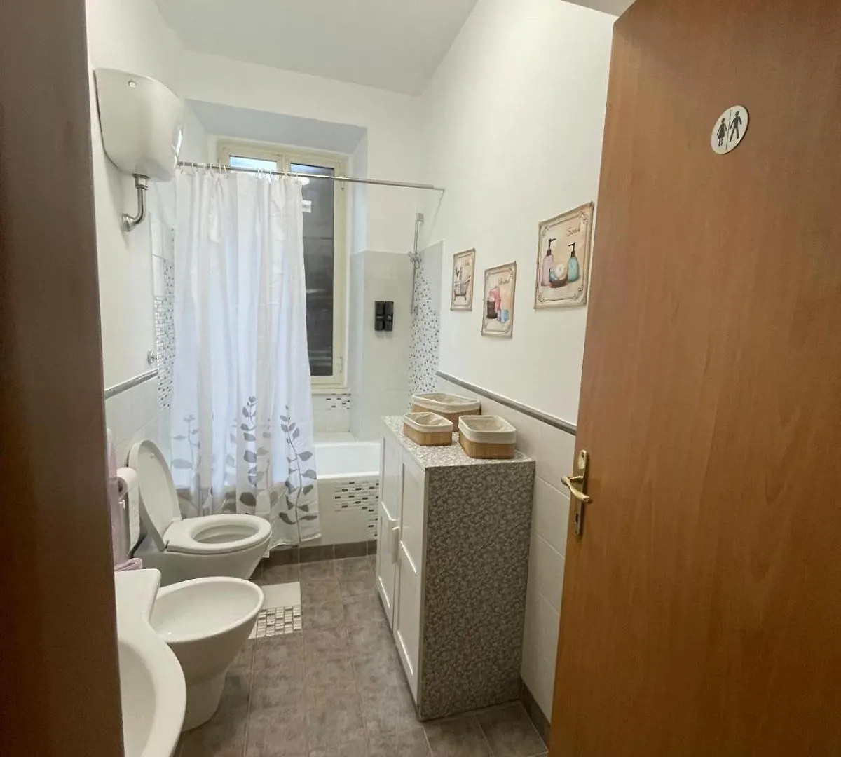 Appio Central House San Giovanni Rome Apartment